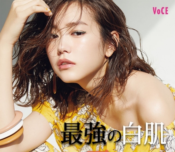 この夏最強!【今っぽ白ツヤ肌】のつくり方|【薄重ね×光の演出】が鍵!