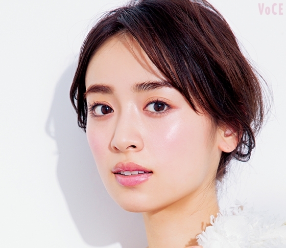 【速報!】2017年の美白は……肌のすべての悩みに応えてくれるんです!
