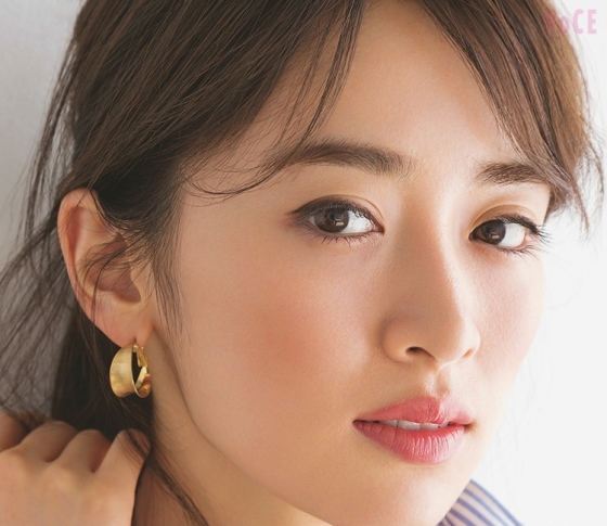 女ばかりの職場では、キリリアイラインが正解【アラサーイガリメイク】