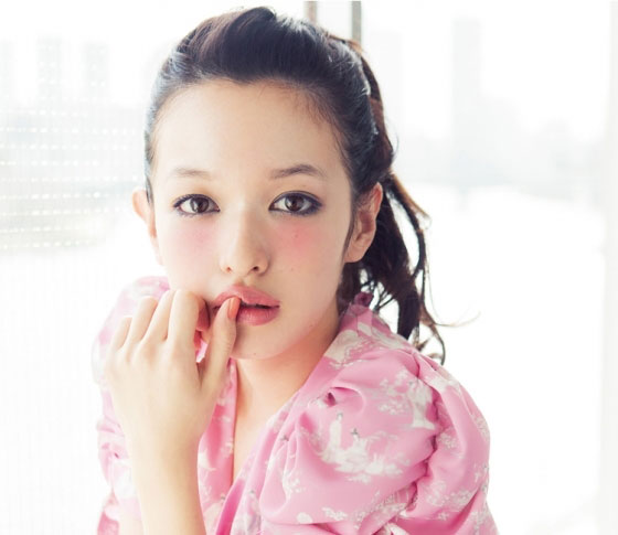 イガリさん直伝! 最旬デカ目術“ぐるっと囲い目”