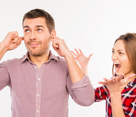 男性の本音!女性からの好意、「優しい」と「ウザい」の境目って?