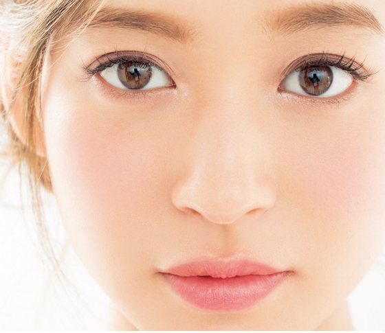 OLの大本命カラー♡ ディオールの人気5色パレットでブラウンメイク!