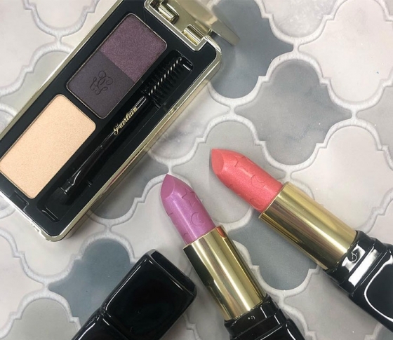 【2019年春新色 GUERLAIN】注目はパープルのアイブロウパウダー! 1/11に限定発売されるゲランの春新色をスクープ!