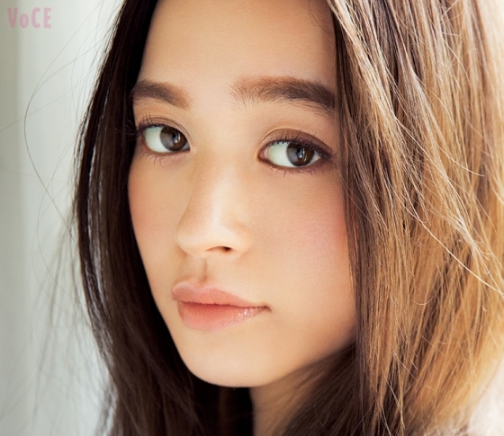 【人気モデル“あやもえ”競演】カラメルショコラとミルキーショコラでニュートラルメイクの萌香顔