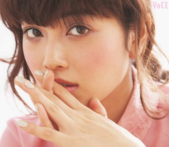 人気モデル垣内彩未 甘すぎないオトナのピンクメイク♡