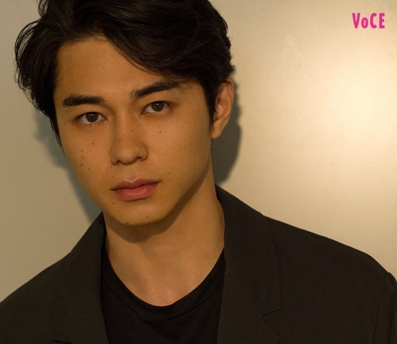 大ヒット公開中!映画『コンフィデンスマンJP』に出演の俳優・東出昌大さんが詐欺師になるとしたら……【VOCE♡YOU】Vol.8