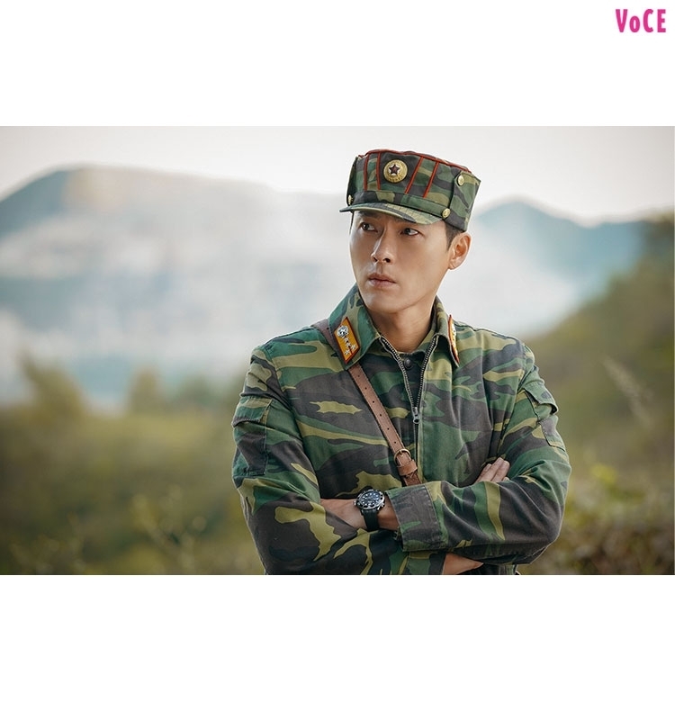 大人気韓国ドラマ【愛の不時着】を、俳優【ヒョンビン】の名場面とともに徹底解説!【前編】