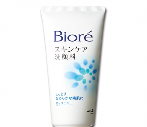 ビオレから洗うほどなめらかな肌触りに変化する洗顔料が登場