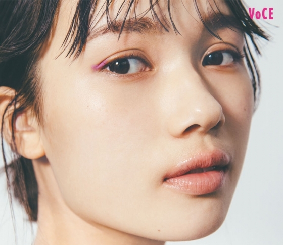 ブルベがくすみがちな白ベージュリップは血色感プラスがカギ!