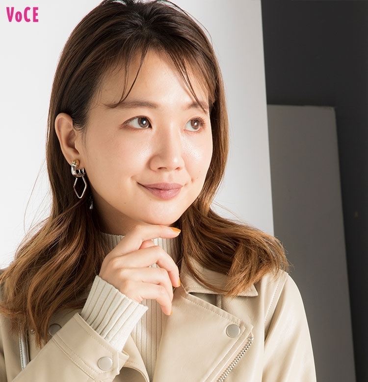 【VOCEエディターの1週間メイク着まわし】 渡辺瑛美子 DAY2「人気クリニックで最先端の美容医療の取材DAY」