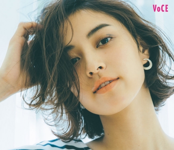 ゴムもピンも不要! 簡単スタイリングで【ヘアアレンジ】のマンネリ打破!
