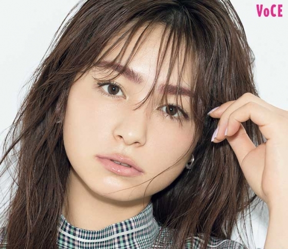 ヘアメイク木部明美さん発【抜け感カラー眉】のつくりかた