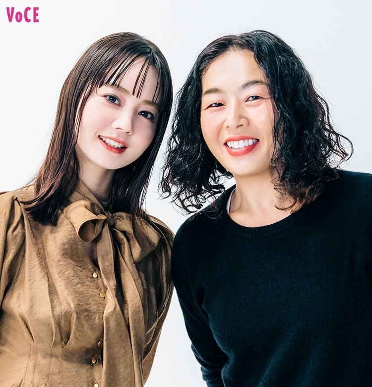 堀北真希さんの妹【NANAMI】×ヘアメイク【岡田知子】の美容トーク|日焼け対策、スキンケア方法
