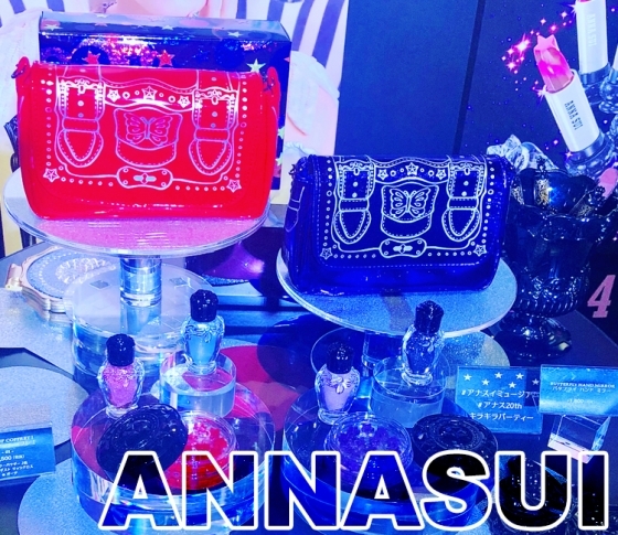 【2018年クリスマスコフレ ANNASUI】プレゼントにもおすすめ! アナ スイのホリデーコレクションまとめ
