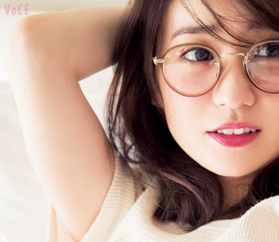 大島優子のめがねを100倍可愛くするメイク♡