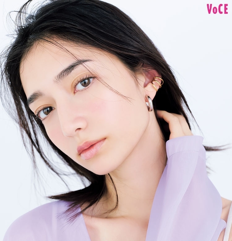 中山友恵さんが厳選!【うるラメ・リップ】BEST7を塗り比べ!【美肌映えリップ④】