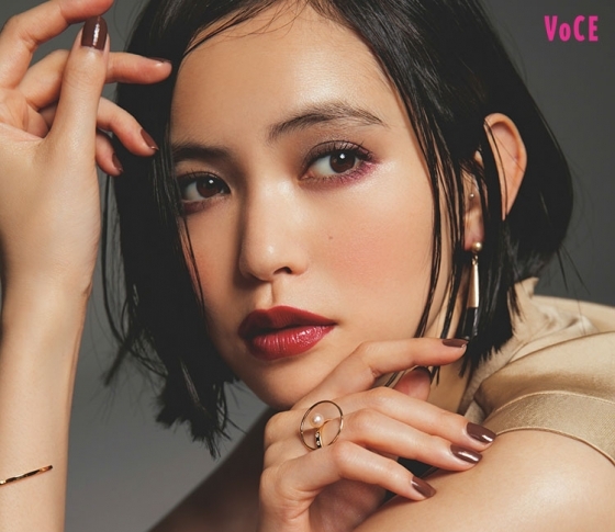 【子ども顔を色っぽくする方法】ヘアメイク千吉良恵子が提案する、王道じゃない赤リップ