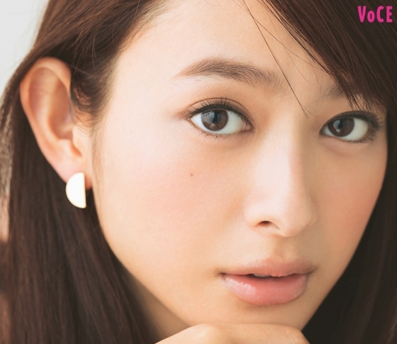 【ストレート太眉はもう古い!】達人の眉メイクテクで今っぽく変身