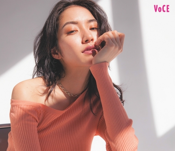 【コートを脱いだら肩まで出して!】最旬大人ワンショル