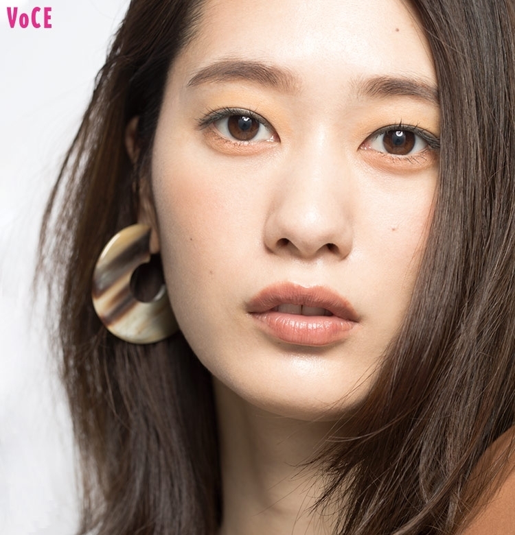 【奥二重さん】のアイパレ使いこなしテク|セルヴォークのトレンドパレットはこう使う!