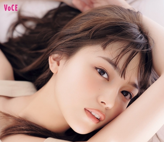 【川口春奈のマイペース美容論】美しすぎる腹筋!|なのに運動もキツイのもキライ?