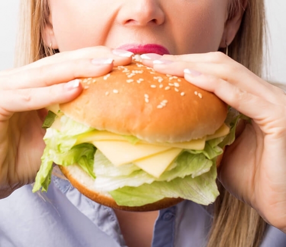 【最先端の研究で明らかに!】「食べる時間」を間違えると、たった1週間で肥満になります