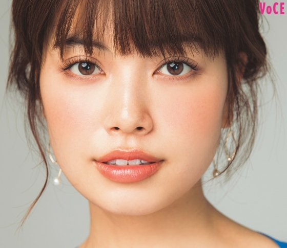 【オフィスメイクに最適なチークとは?】オレンジブラウンでナチュラル美人に♥