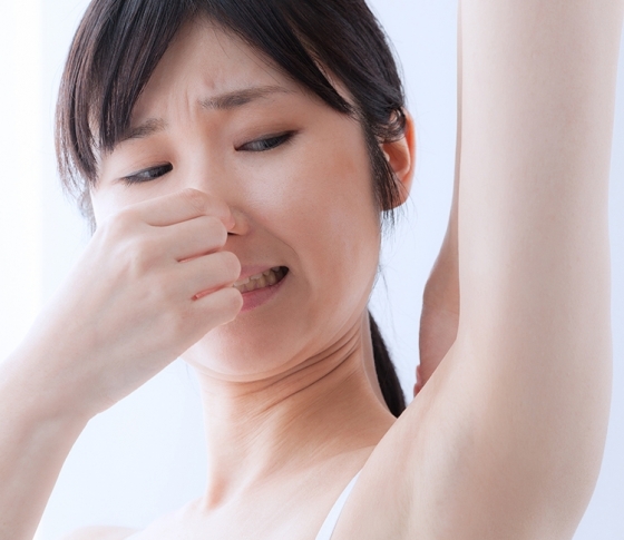 夏に抱える大きな悩みトップ3の一つ「汗」クリニックでケアできるの!?