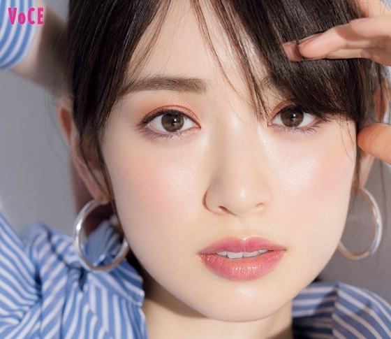 【お仕事メイク】は【オレンジグラデ】で知性と甘さをプラス!|泉里香