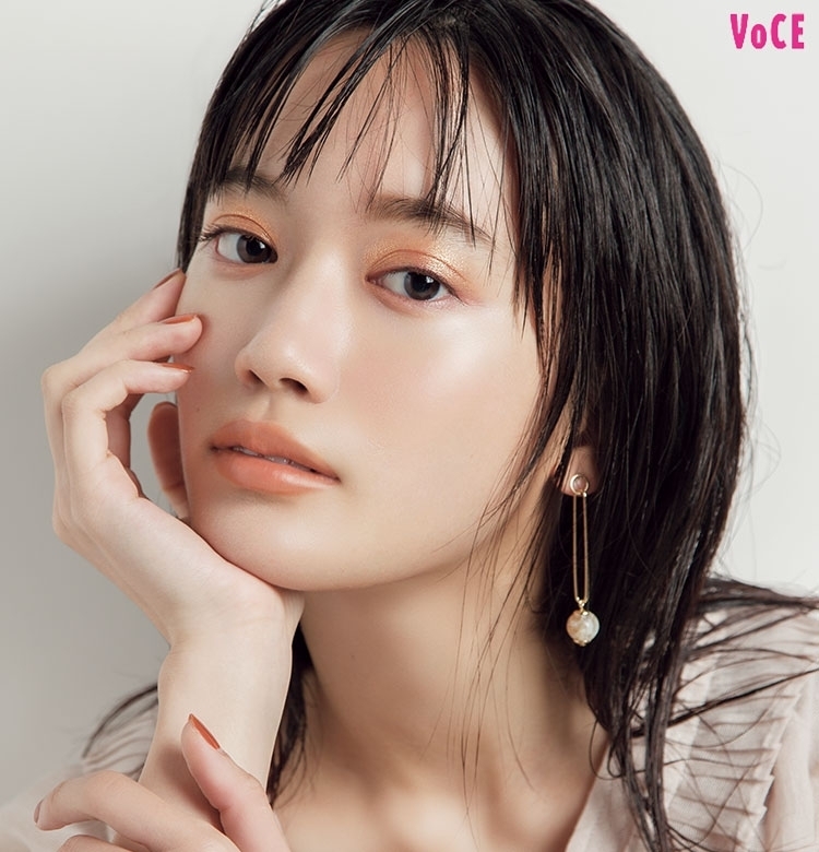 中山友恵セレクト【単色アイシャドウ塗り比べ】使えるNo.1は【イエローベージュ】
