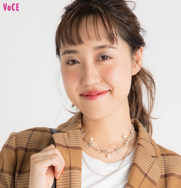 【VOCEエディターの1週間メイク着まわし】河津美咲 DAY2「キラキラを散りばめてとにかく“映える”イベント顔に」