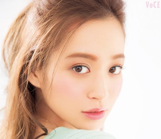 春のこなれOLブラウンメイク!単色指塗りシャドウで色っぽまぶたに♡