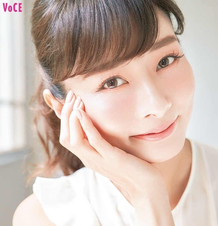 石井美保さんの美肌洗顔|週に一度の“ご褒美クレンジング”と乾く人ほど“角質ケア”