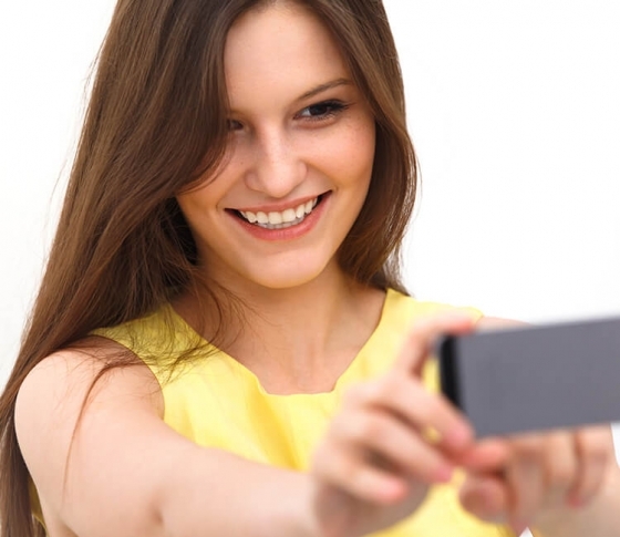 「インスタと違うね」なんて言わせない!加工不要の自撮りテク