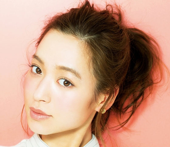 清潔感と好感度大! オフィスに使えるヘルシーナチュラル肌のコツ