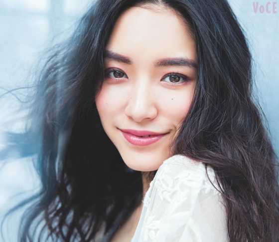 品ある質感リップ♡オーガニック・ナチュラルコスメで“今っぽメイク”