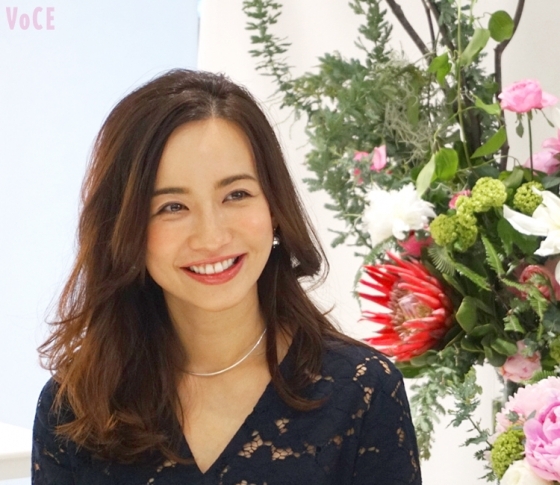 優木まおみさんの美の秘密は土台美容? 忙しくてもキレイを保つ秘訣とは。