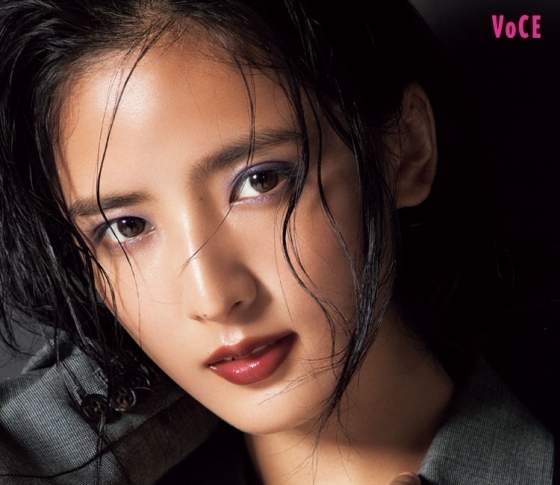 【元E-girls・Flowers 藤井萩花×河北裕介】ネイビーのまなざしで、マニッシュメイク!【引退前のスペシャルシューティング】