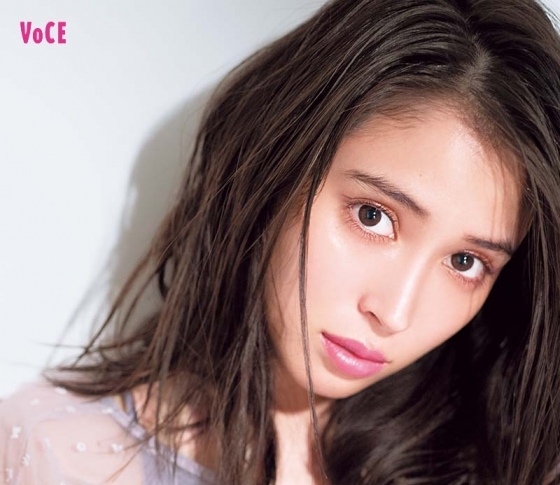 【広瀬アリス】4キロのダンベルで筋トレ中!【『探偵が早すぎる』出演】