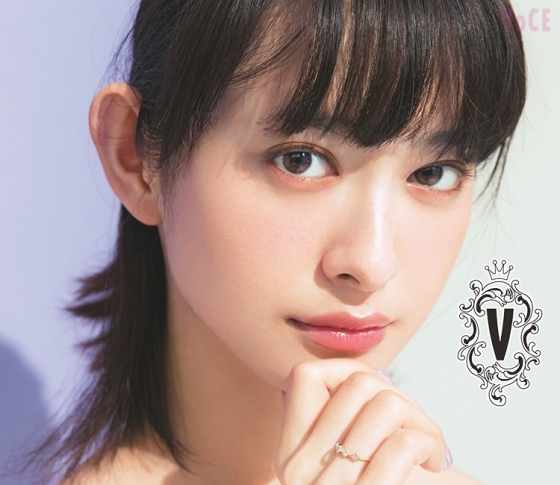 リキッドルージュ・グロス部門1位は、口紅もグロスも超えた発明と絶賛【VOCEベストコスメ】