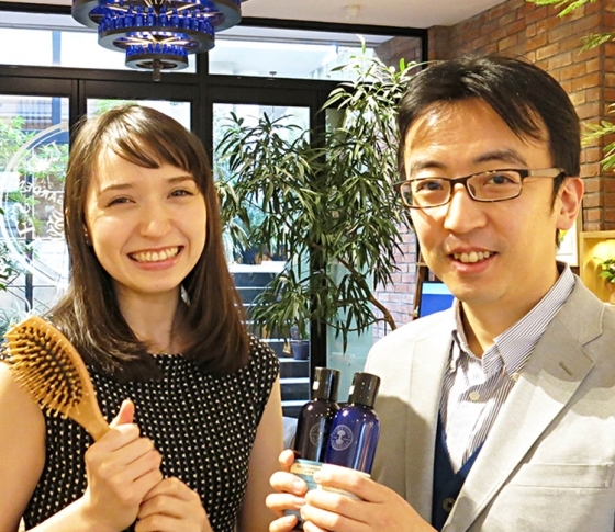 デトックス効果大♡お風呂で簡単ヘッドマッサージ