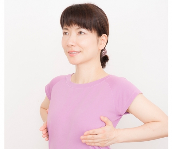 ブラからもれた“ハミ乳”も改善!
ツンッと上向き美バストを生む秘策を伝授。
【ビューティQ&A】