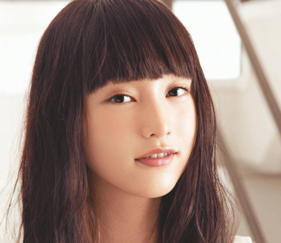 山田愛奈がトライ! 小顔感アップの奥行ロング