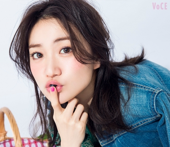 大島優子 キスが近づくピクニックリップ