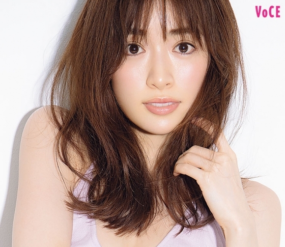 【泉里香】誰もが憧れる理想のボディの秘訣は?【筋トレ法・食事内容・愛用アイテム公開!】
