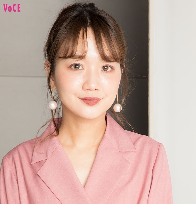 【VOCEエディターの1週間メイク着まわし】 渡辺瑛美子 DAY3「新ブランドのお披露目パーティに出席」