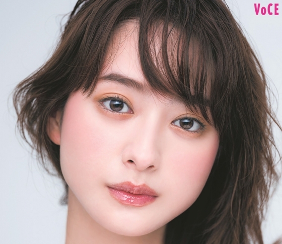 【美人風に見せるには?】「深みローズ」のチークが有効!【小顔矯正効果も!】