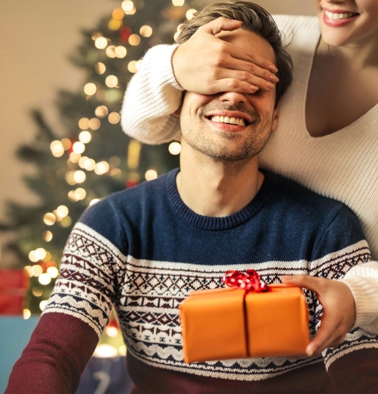 彼へのクリスマスプレゼントに! メンズがもらって嬉しいコスメ