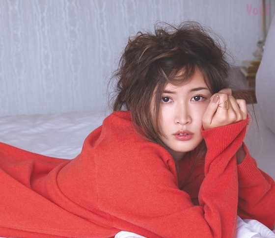 いまの愛用コスメを教えて! 紗栄子の美肌へのこだわりは?