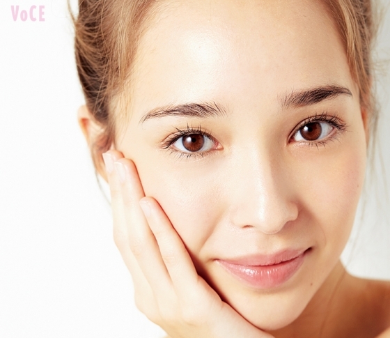 美肌師匠に裏相談。
「スキマ保湿」がうるおいキープの鍵だった!